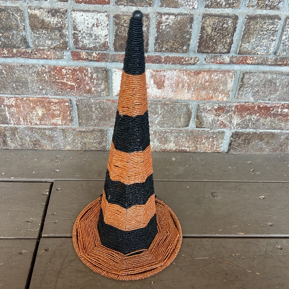 Beaded Halloween orange and black witch hat decor spider detail 15 in tall - Picture 4 of 10